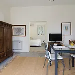 Castello Di Serragiumenta