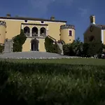 Castello Di Serragiumenta Firmo