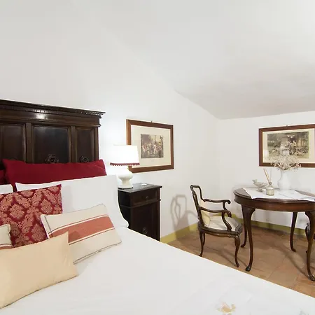 Castello Di Serragiumenta Farm stay Firmo