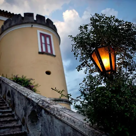 Castello Di Serragiumenta * Firmo
