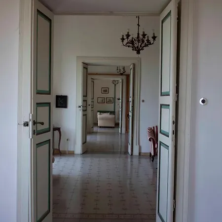 Farm stay Castello Di Serragiumenta *