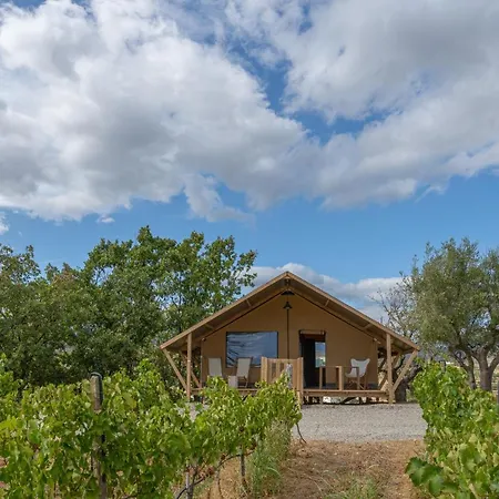 Alloggio per agriturismo Castello Di Serragiumenta *