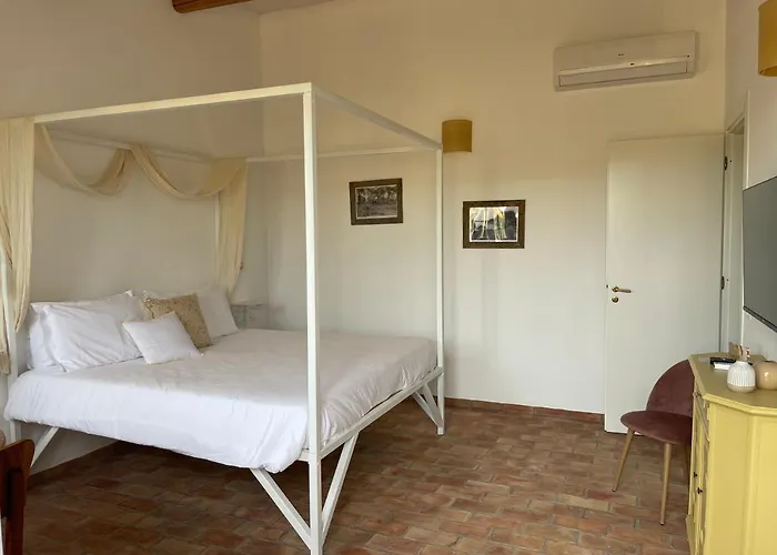 Castello Di Serragiumenta Vakantieboerderij Firmo