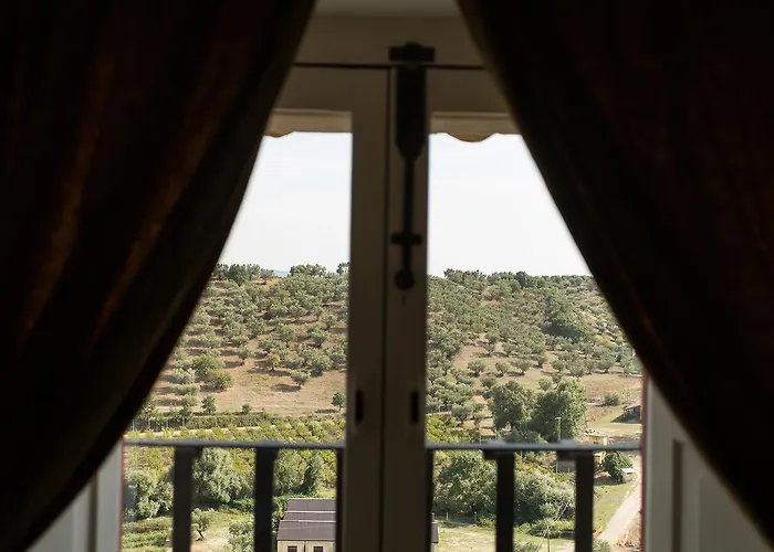 Castello Di Serragiumenta * Firmo