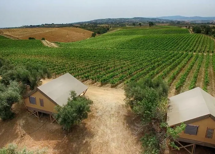 Castello Di Serragiumenta * Firmo